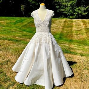 Naeem Khan Wedding Dress